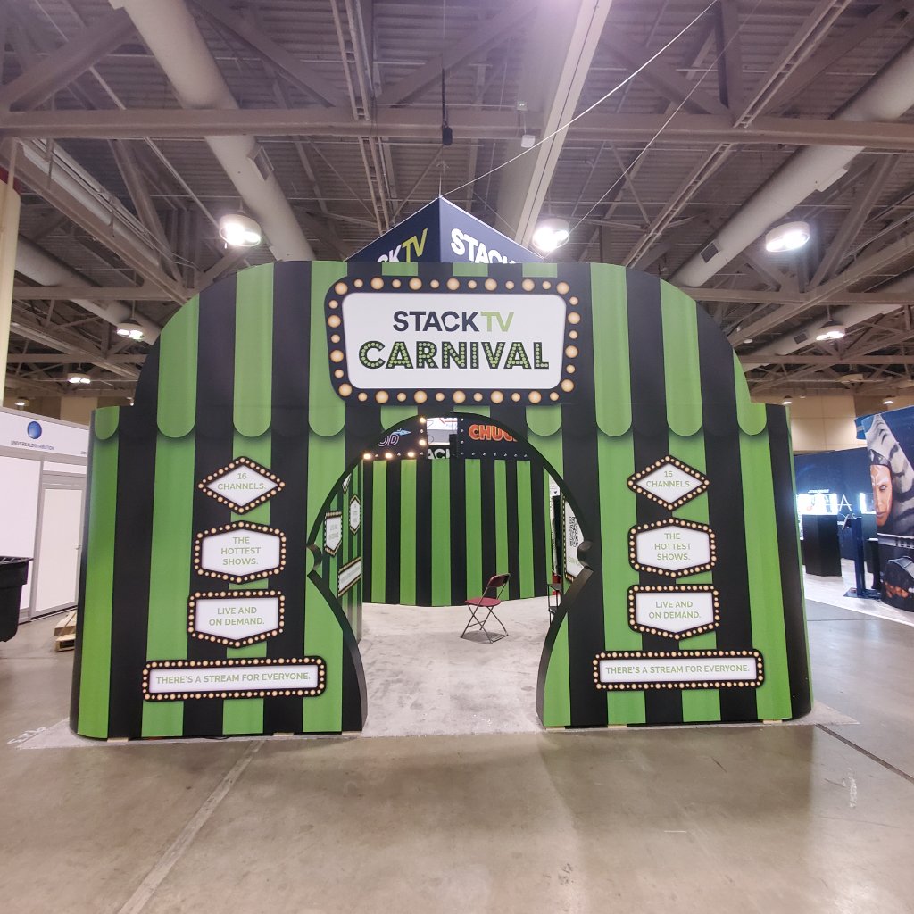 StackTV Carnival - Entrance Arch Wide