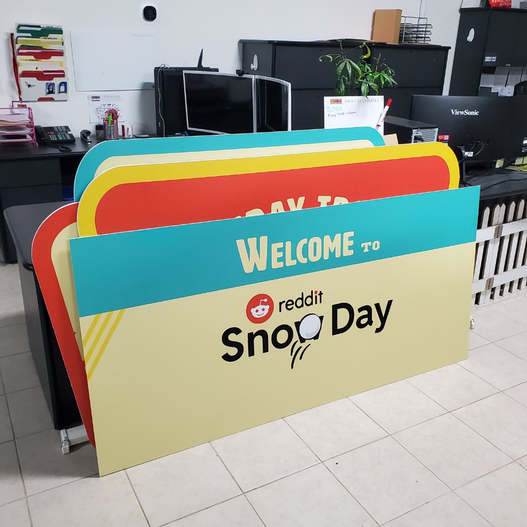 Reddit Snoo Day - Welcome Signage