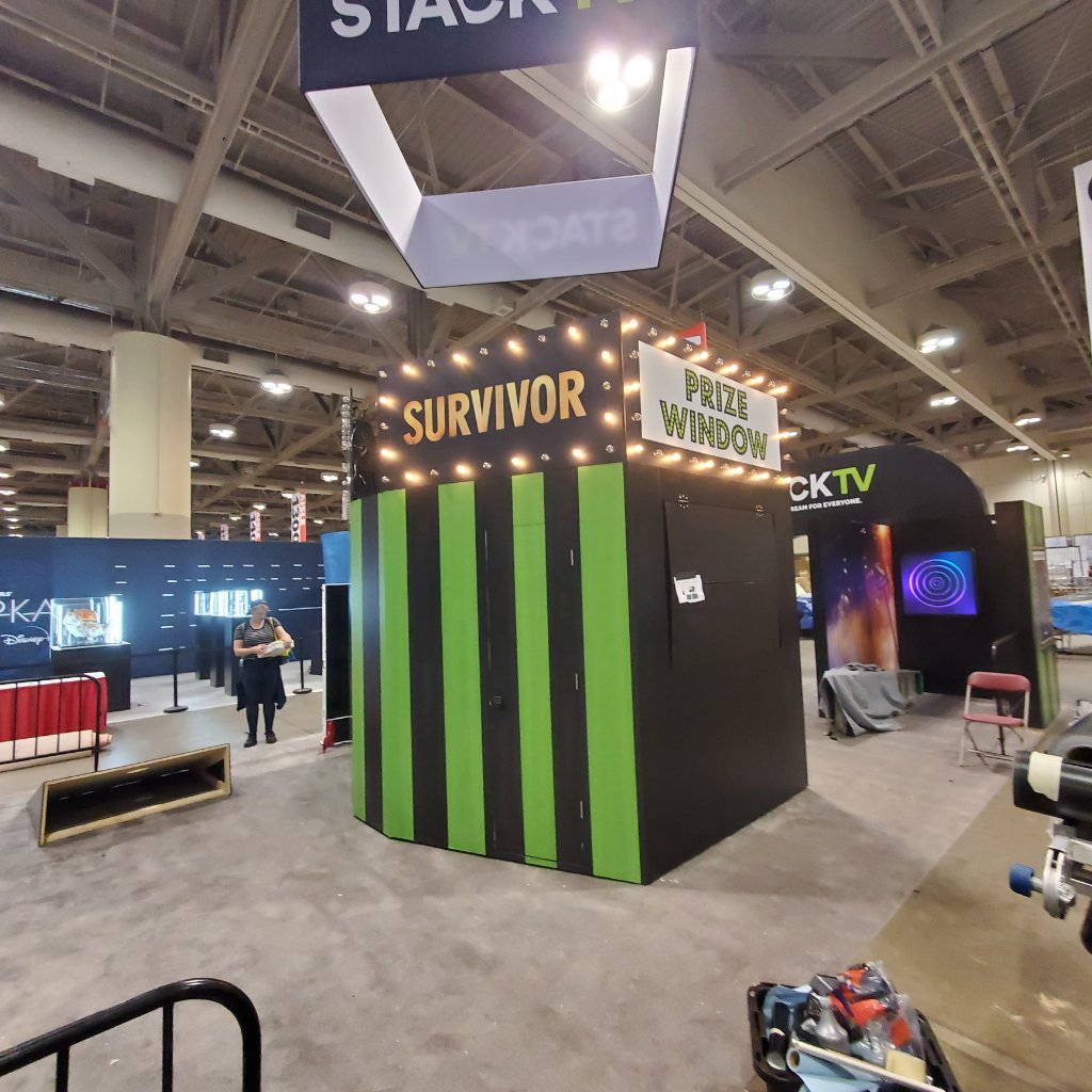 StackTV Carnival - Survivor Prize Window