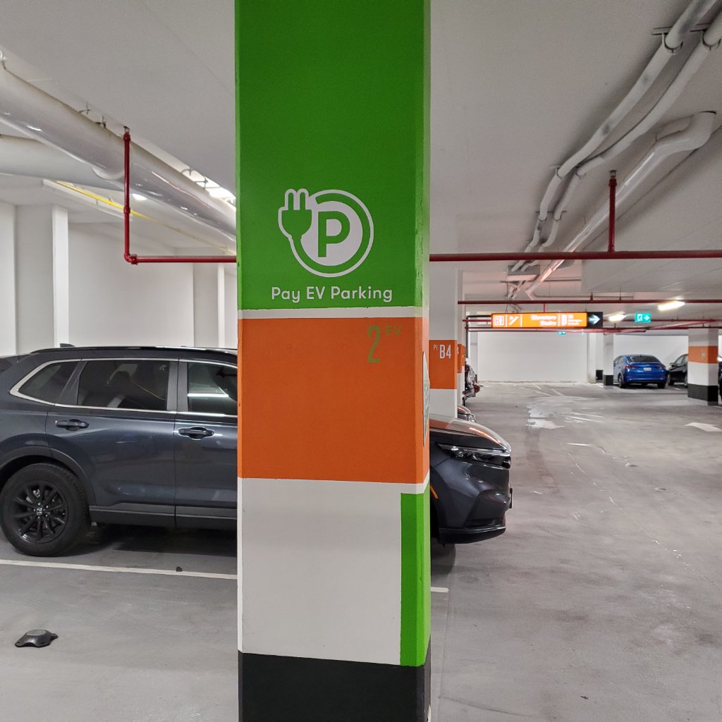 Parking Garage Wayfinding & Traffic Safety Signage