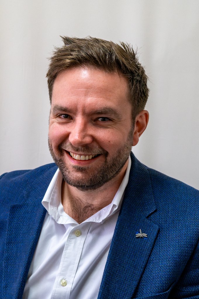 Ian Bennett