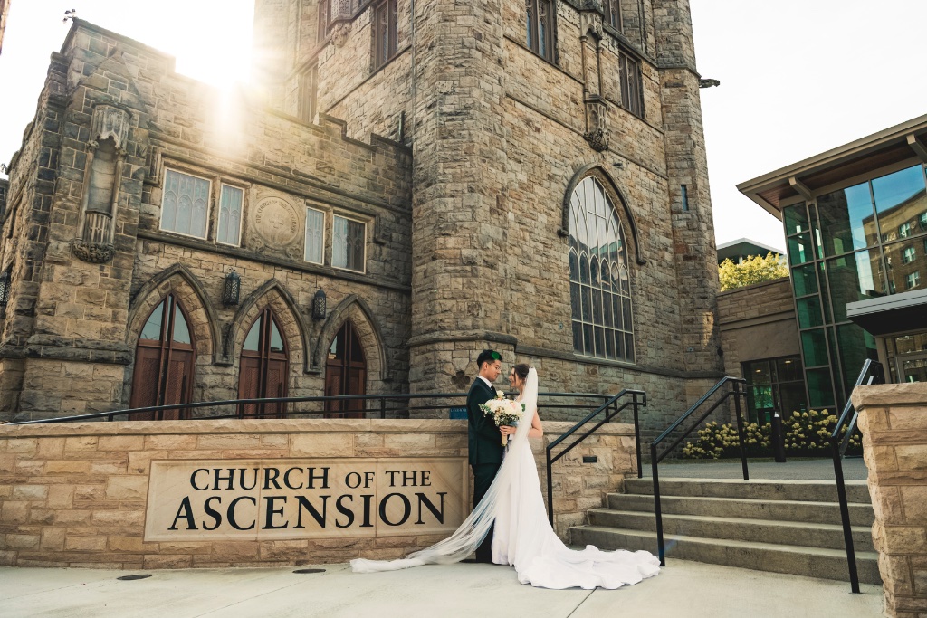 Bride and groom sharing a first look at their Pittsburgh wedding venue