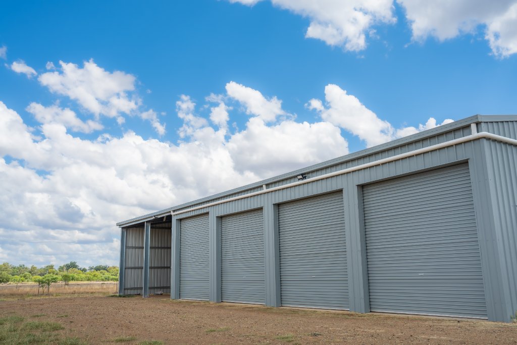 Multi-Bay Farm Shed Roma Murray Builders Multi-Bay Farm Shed Roma QLD Precision Steel Framing