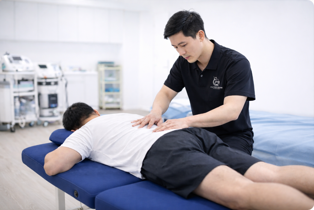One-on-one physiotherapy assessment