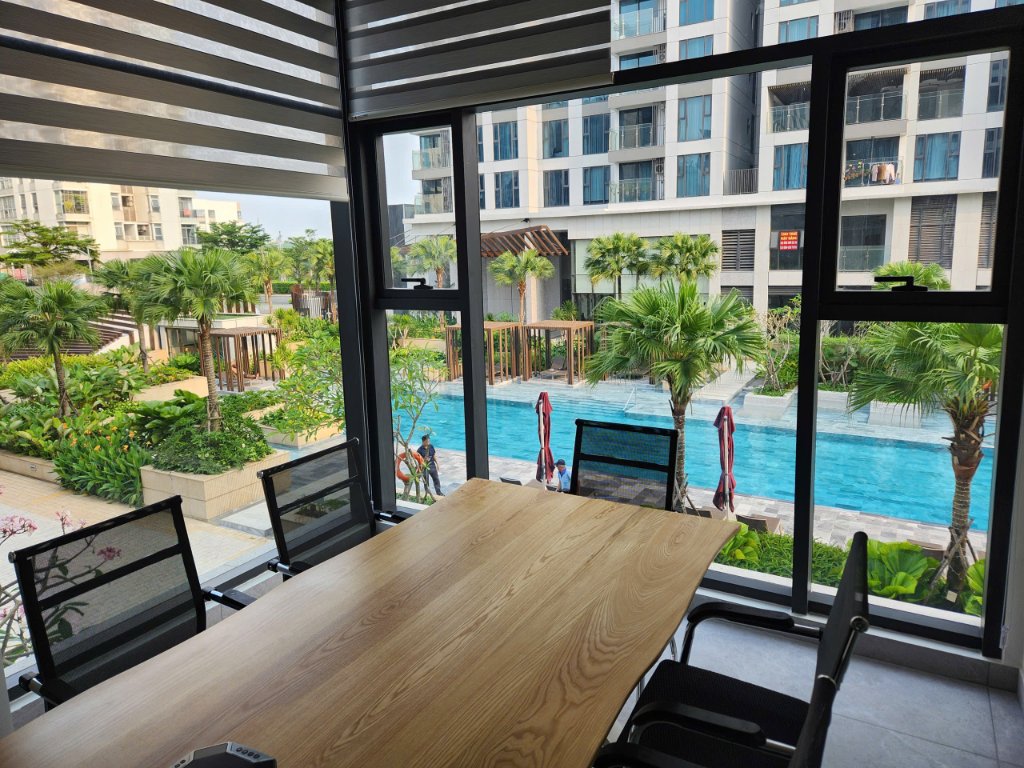 Meeting room with pool view