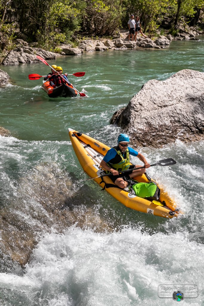 Kayak Explorer