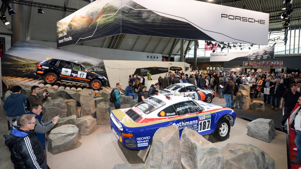 Classic Porsche Display
