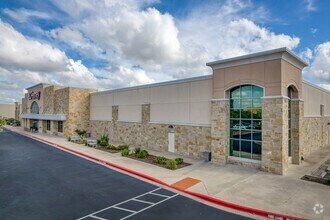 151 University Oaks Blvd.