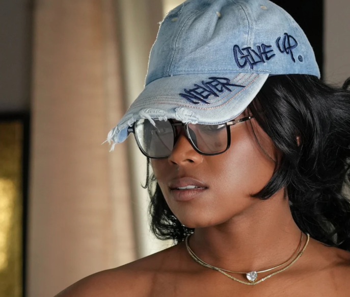 Never Give Up Hat 