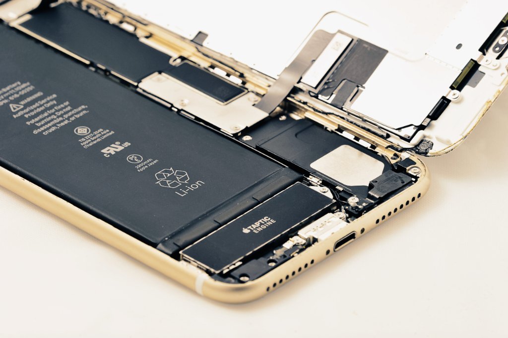 Phone battery replacement signs - iPhone and Samsung battery service at RepairRama Bronx NY
