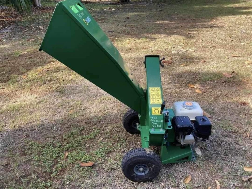 Petrol Wood Chipper - Hansa 70