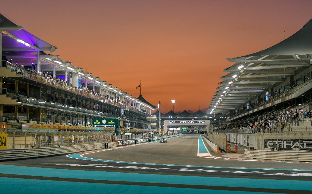 F1 Abu Dhabi Yas Marina Circuit