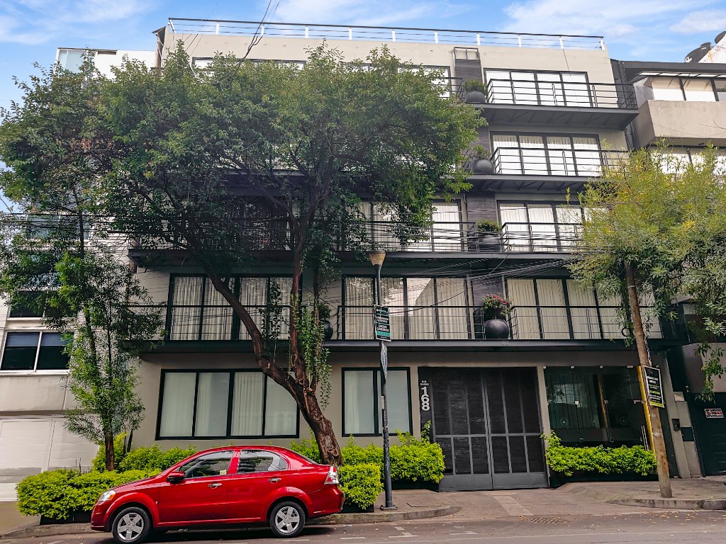 Armonik Suites Rooftop | Terrace & Covered Lounge — venue photo 15