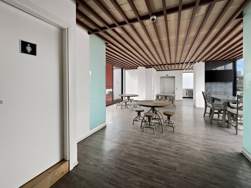 Armonik Suites Rooftop | Terrace & Covered Lounge — venue photo 10
