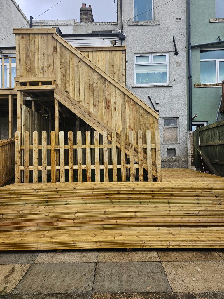 Wooden Decking Landscaping Burnley Lancashire