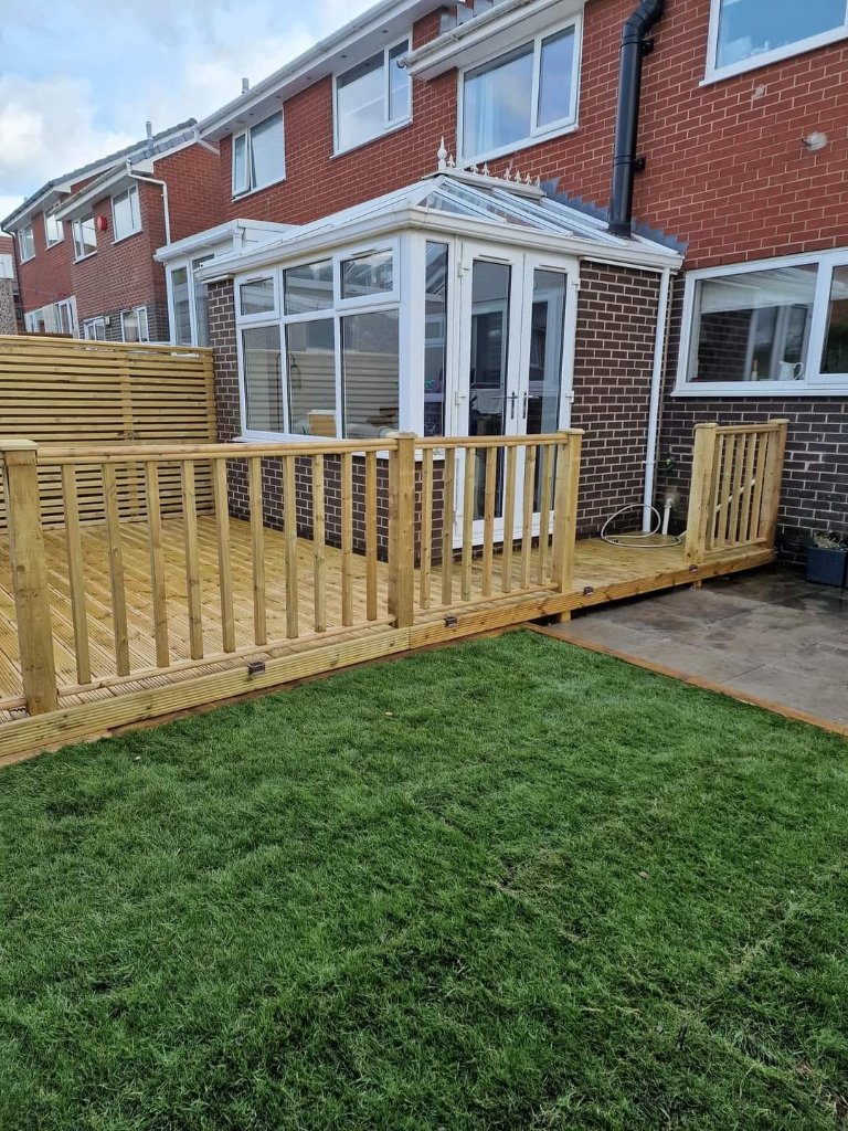 Glass Panel Decking Preston Lancashire