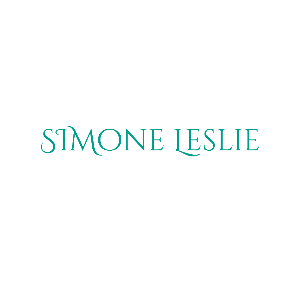 Simone Leslie