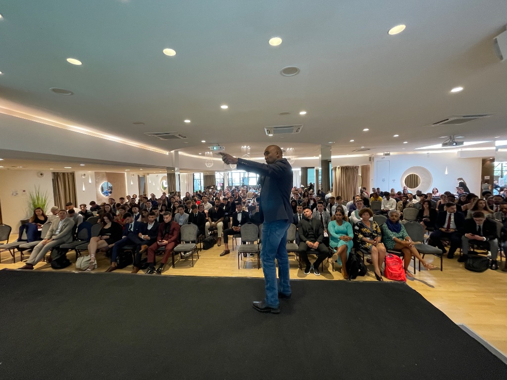 Conférence