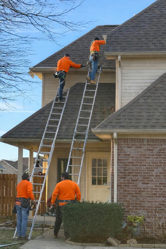 Gutter and fascia work