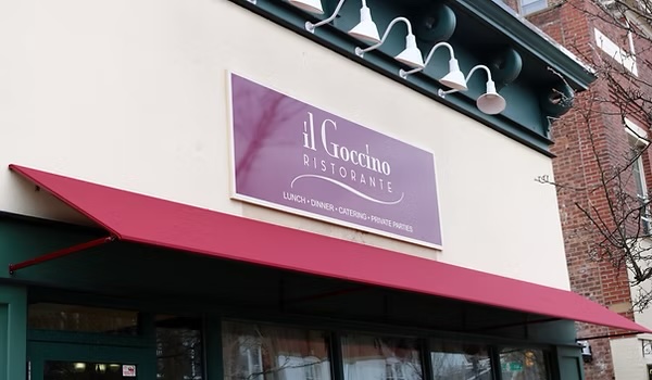 Restaurant ambiance