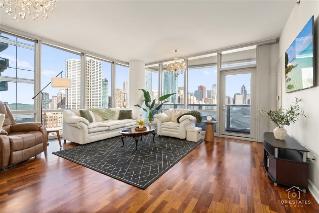 Penthouse Paradise · Executive Elegance