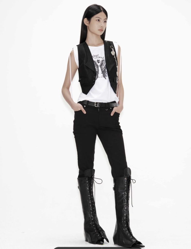 GRACE ELWOOD look 10