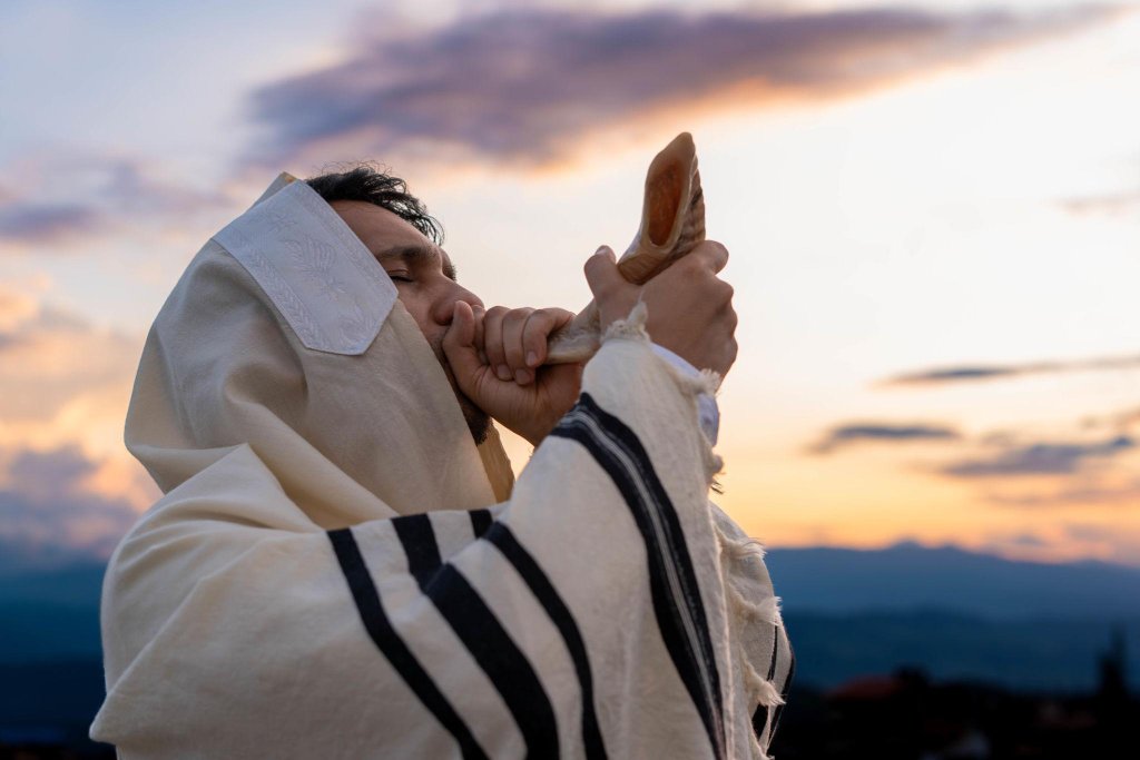 Priest blowing the shofar