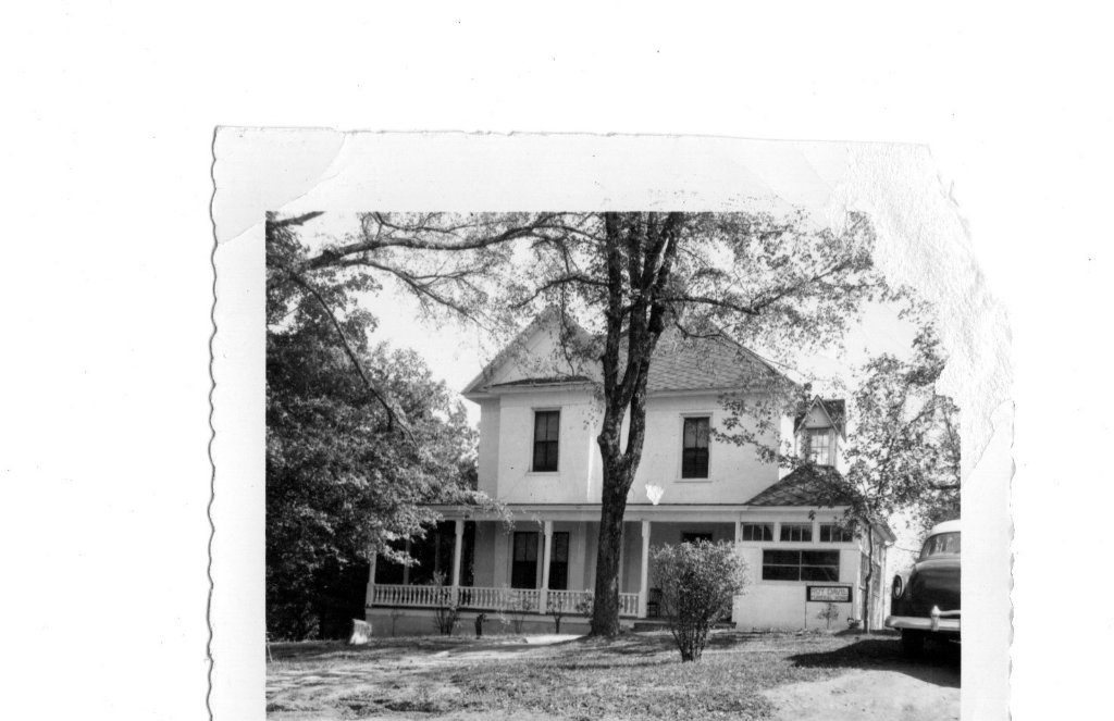 Historic Davis family photo at the Austell House