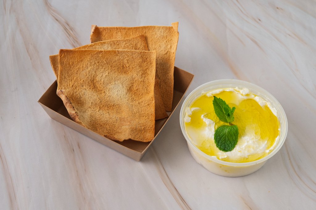 Lebneh