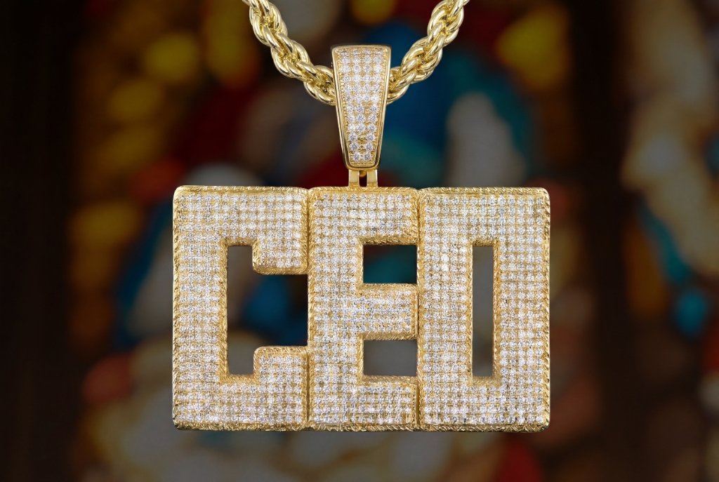 CEO Pendant