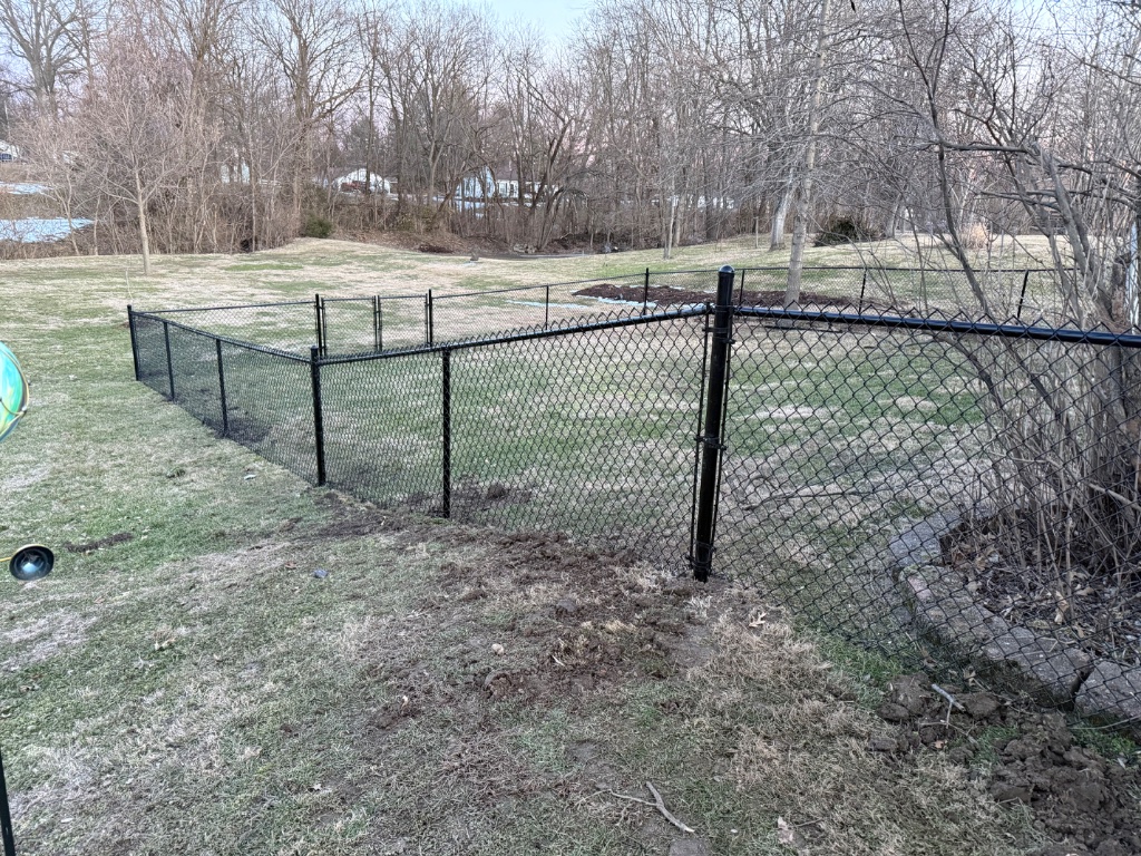 Black Vinyl Coated Chainlink