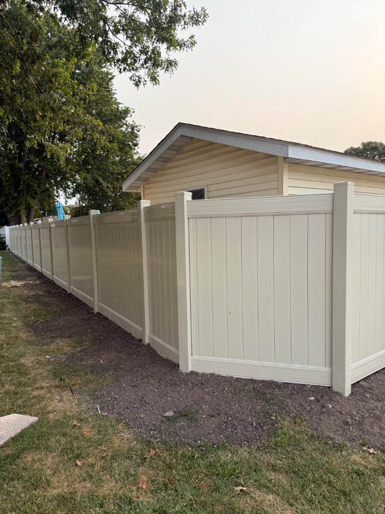 Vinyl Fence with Gate - Gertz FenceWorks LLC, Collinsville IL