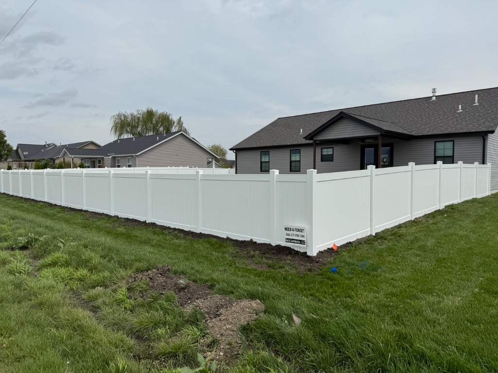 5ft Tall White Privacy