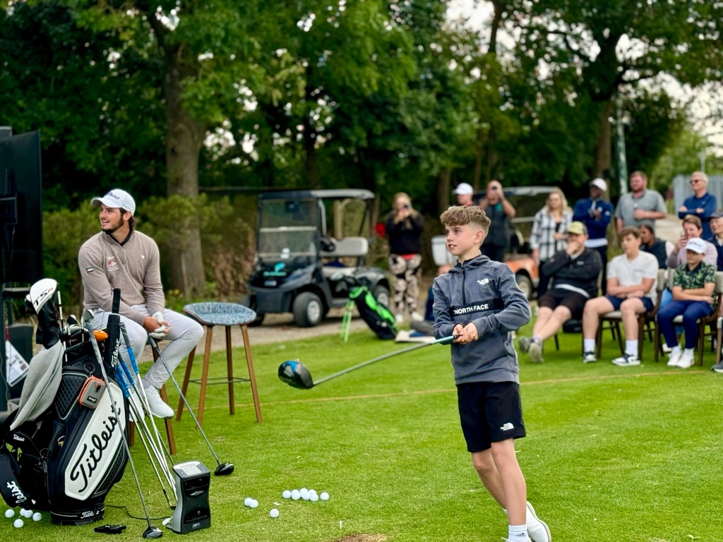 One Day Golf School - Golf School | Golf Coaching Program at GW Academy