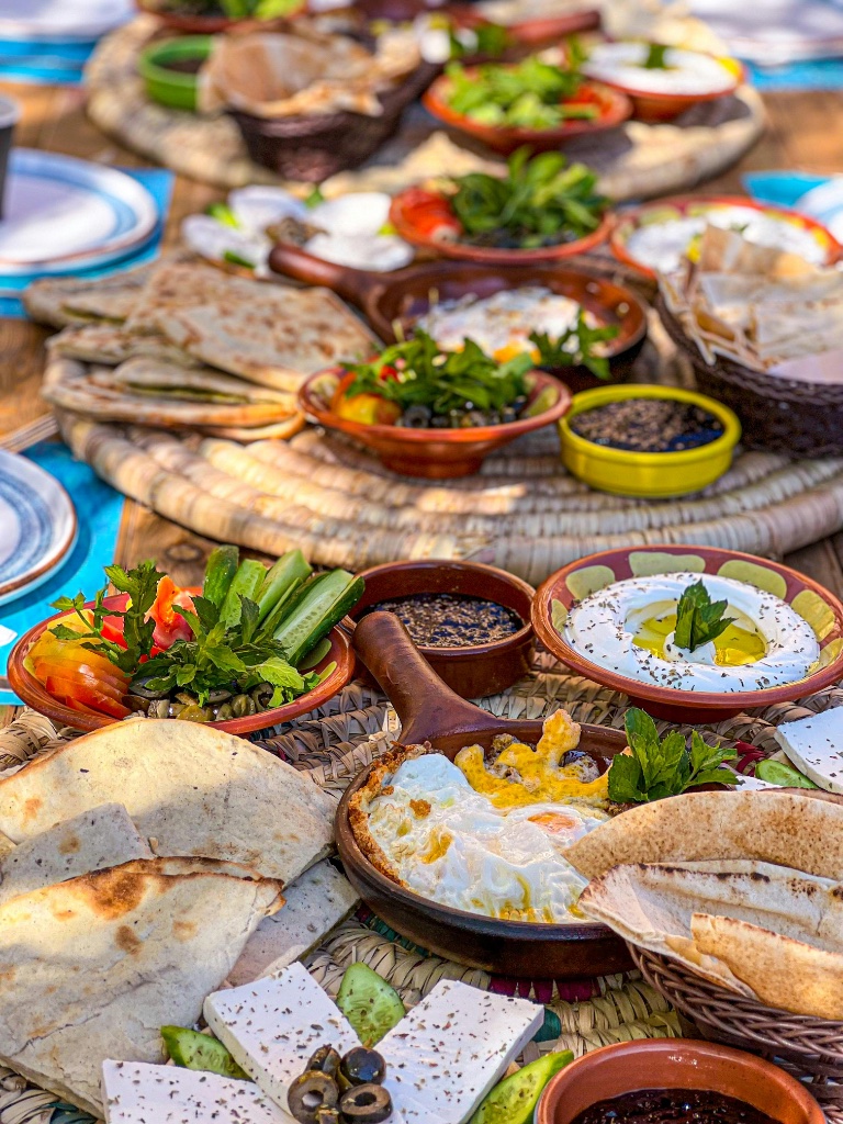 Beirut Mezze & Old Souks Tour