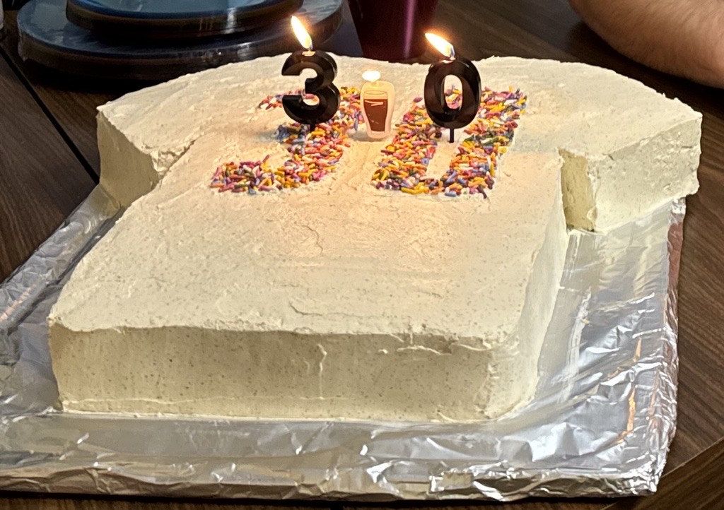 Vanilla Bean Cake with Toasted Marshmallow Buttercream 