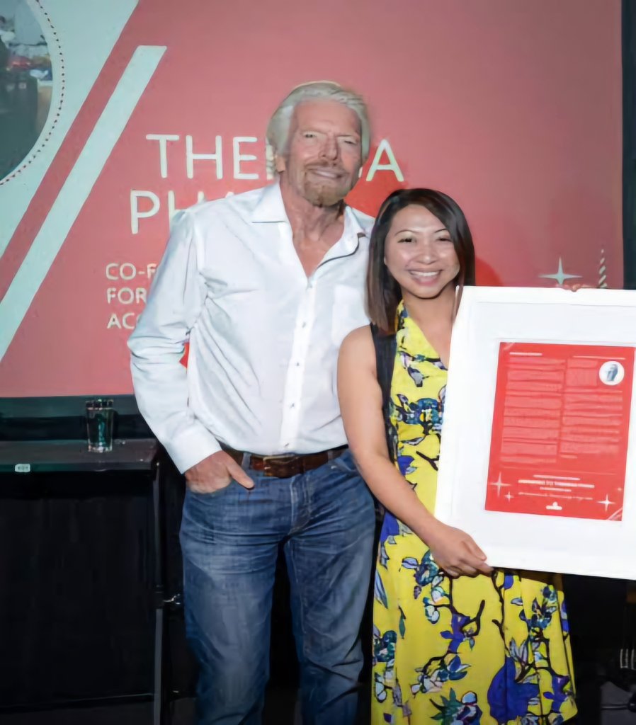 Wonder of People Award — Branson Family