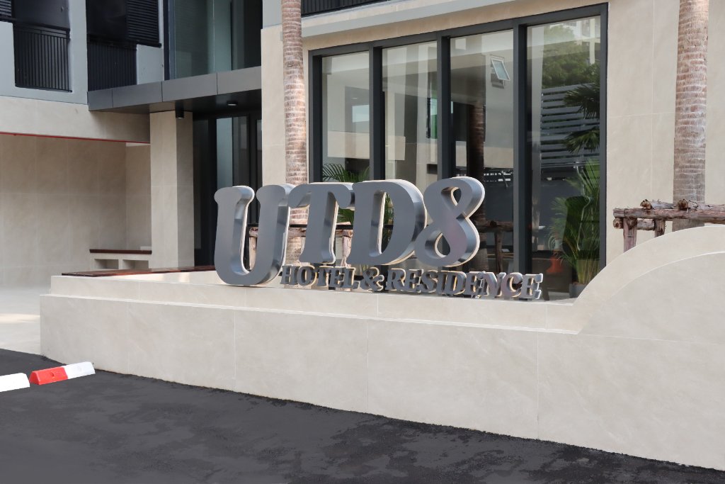 Hotel Signage