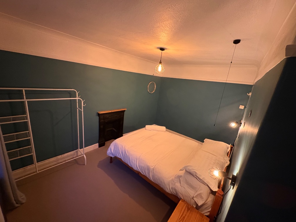 Second Bedroom (Double & Single)