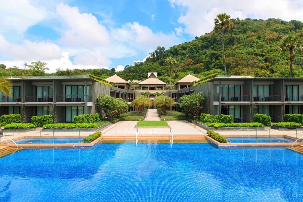 Phuket Marriott Resort Nai Yang Beach