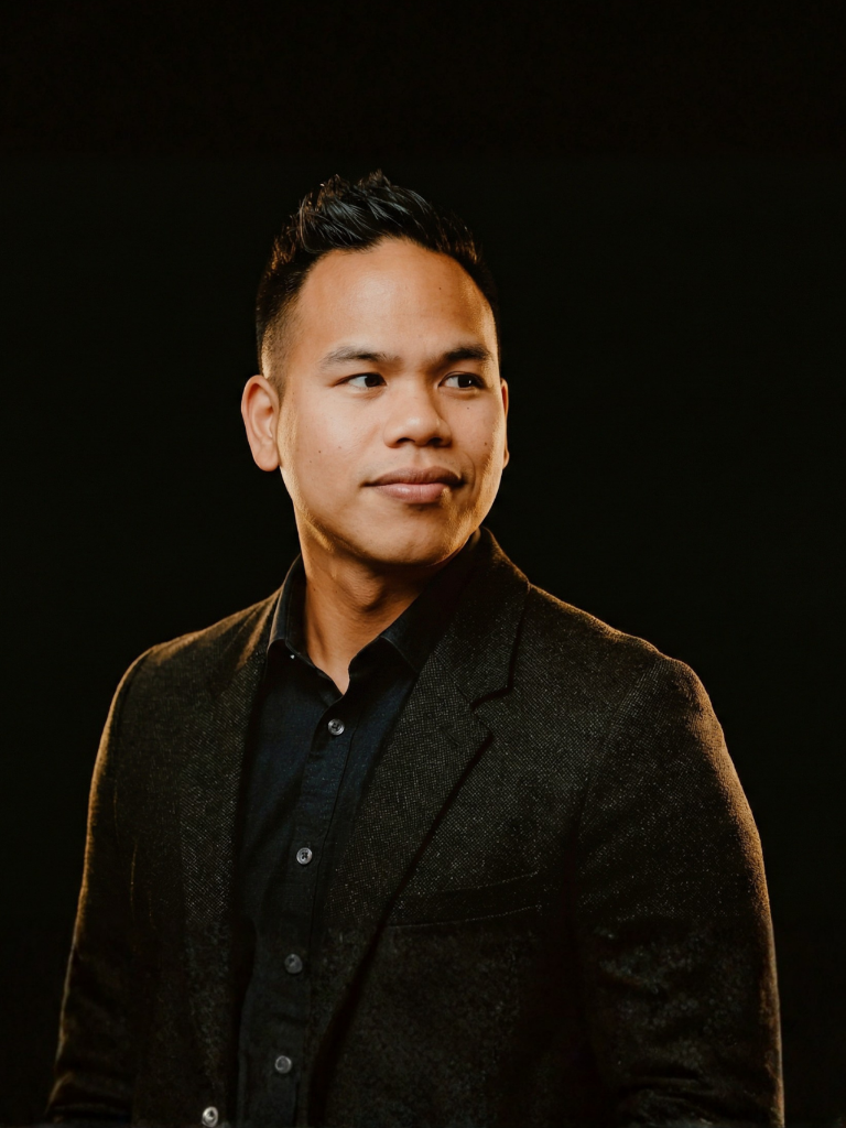 DJ MOJOE, founder of Wedding DJ Mastery