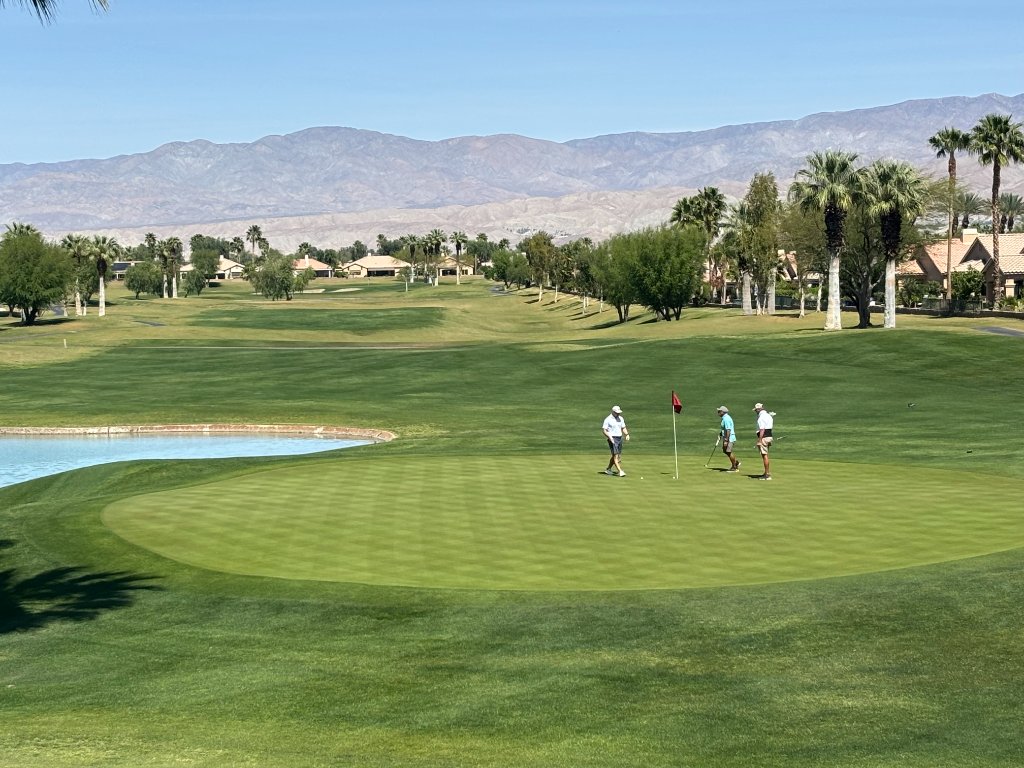 Feature Golf Course Big Rock
