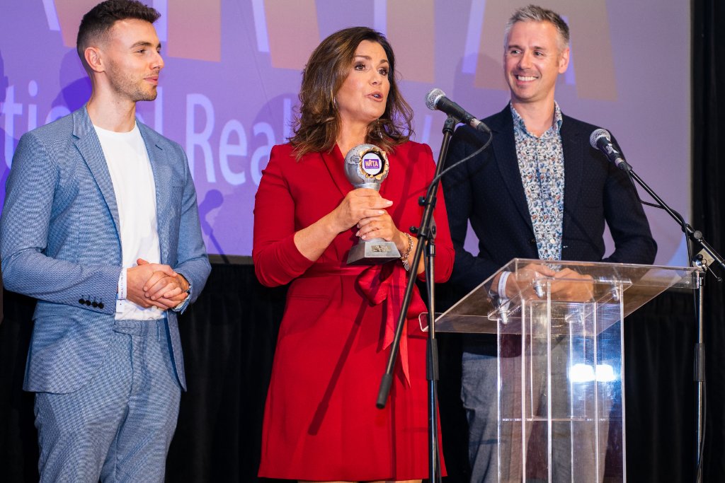 Susanna Reid accepting her award at NRTA 2021