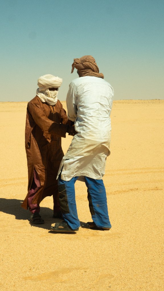 Tinazraf Équipe — Sahara algérien, Tinazraf
