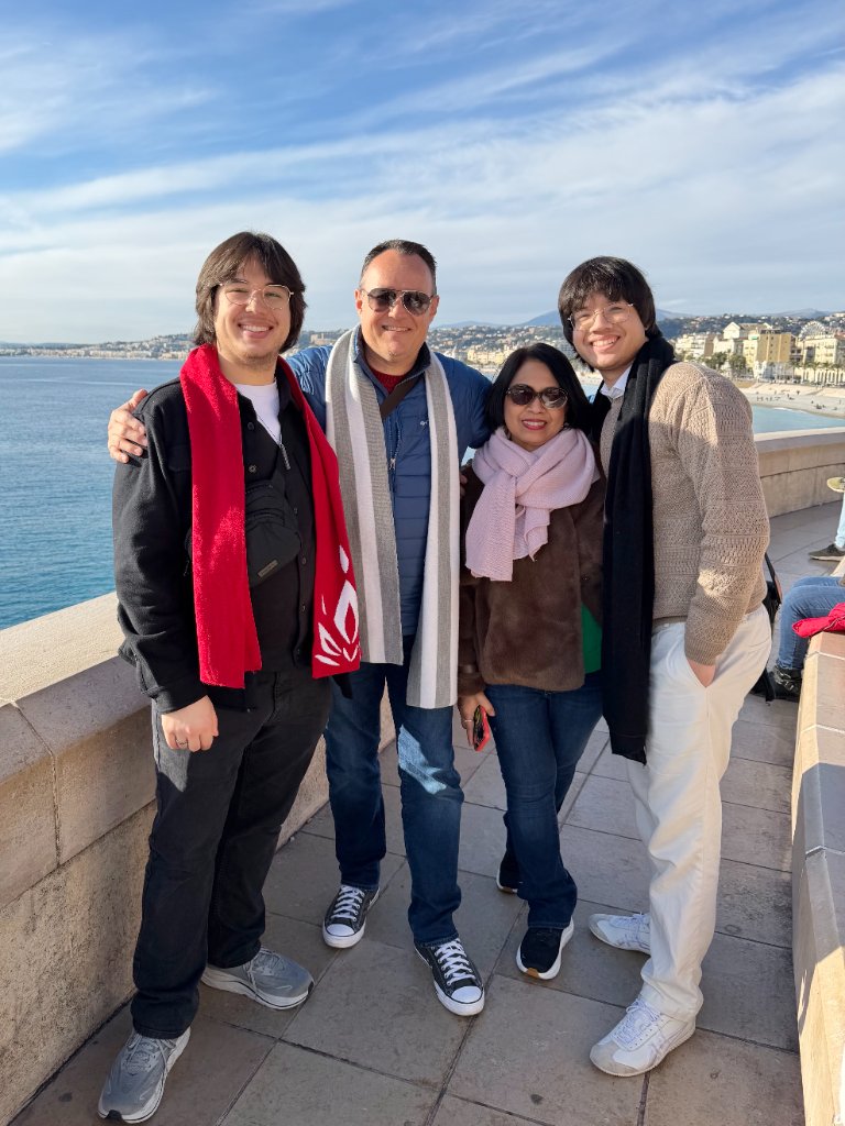 Paul Neese with family