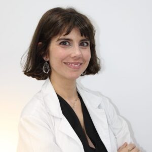 Dra. Ana Simón, dermatóloga especialista en Majadahonda