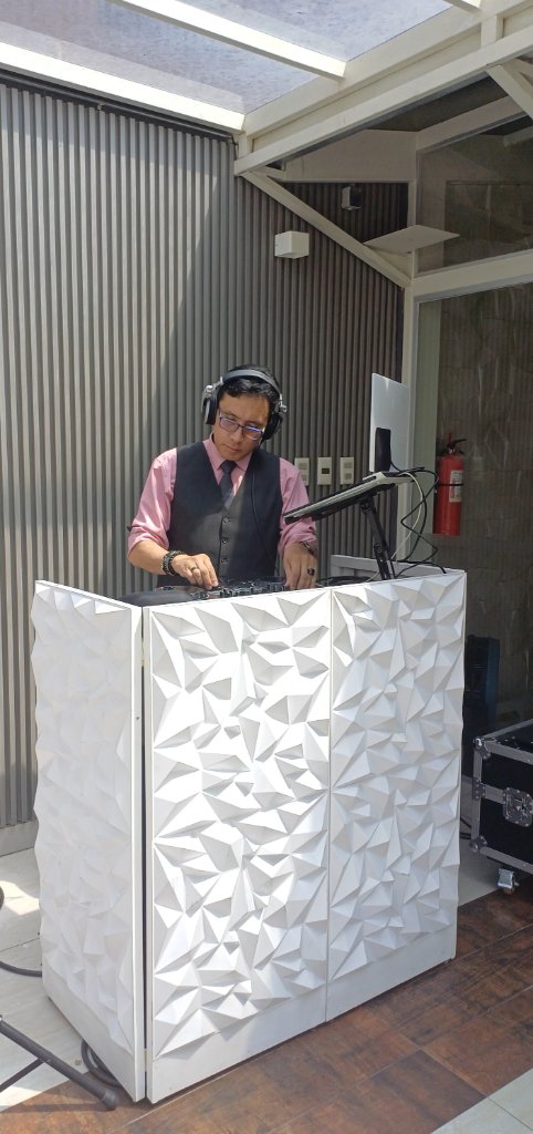 Pachi Gutierrez en boda