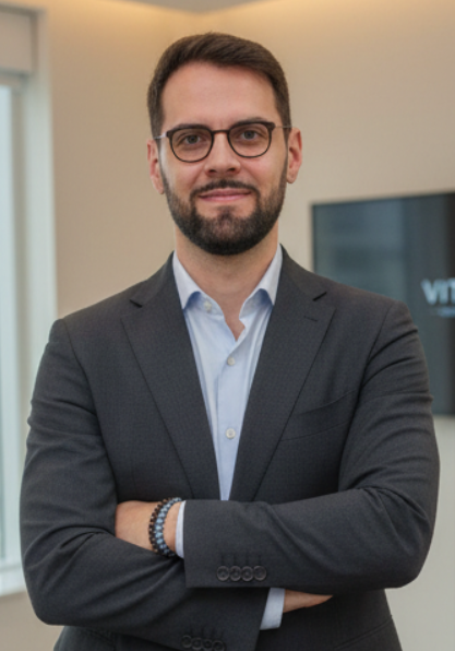 Dr. Brian Borges
