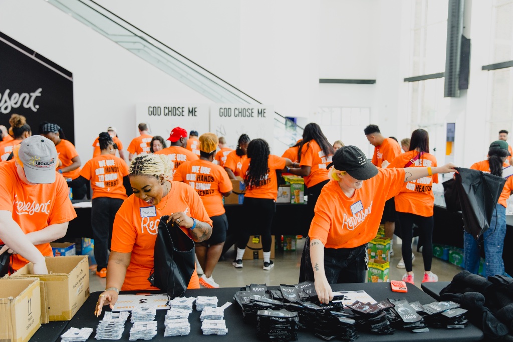 Volunteer moment 8