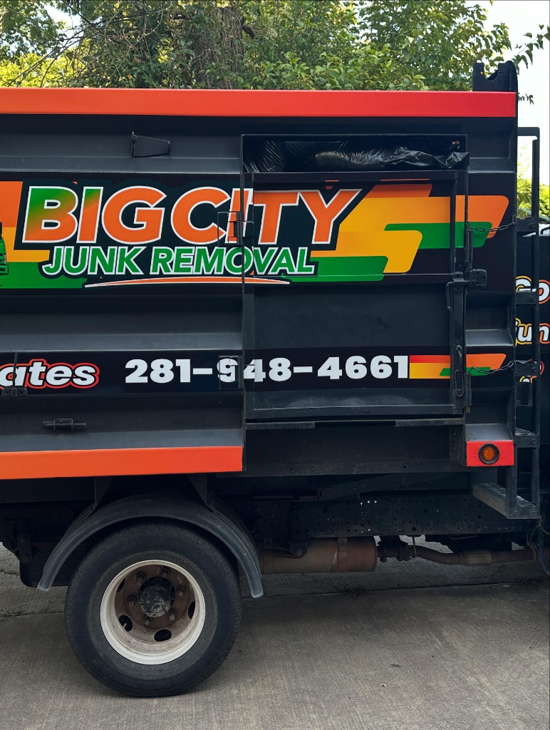 Big City Junk Removal Truck
